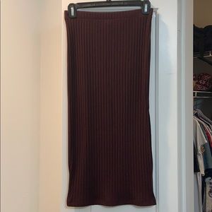 Maroon pencil skirt with left sided slit
